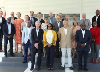 Visita al Senado holandés – Reunión con el Consejo de Ministros