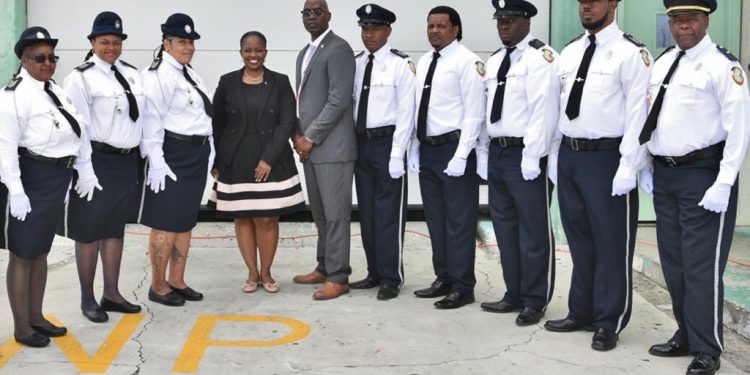 Posesión de funcionarios penitenciarios en la Cárcel y Casa de Detención