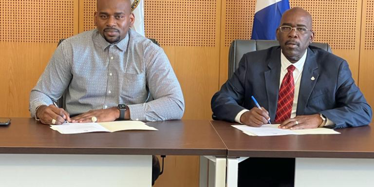 El Gobierno apuesta por cocina comercial para alimentar escuela, niños y personas vulnerables