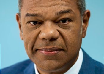 URSM lanza programa radial semanal