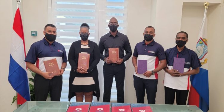 Se lanzarán los programas Universal Beyond Bars