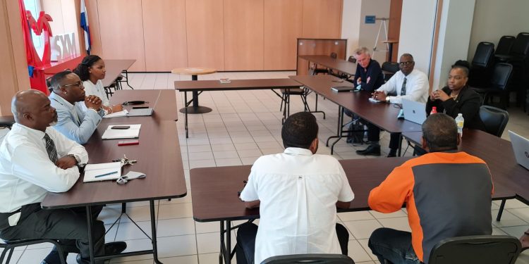 La Ministra de Justicia y El Ministro de VROMI discuten programa de trabajo para reclusos