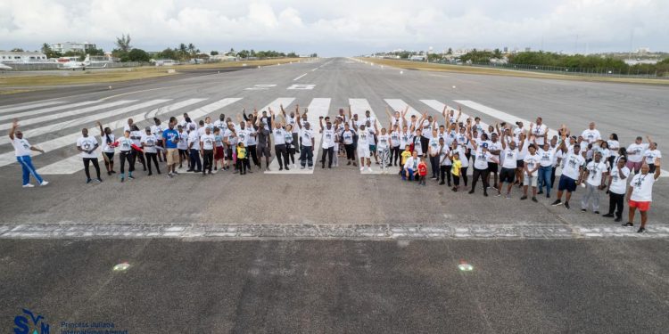 El Aeropuerto Internacional Princess Juliana inicia la 1ra carrera de pista
