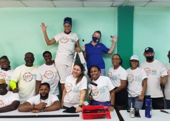 Flow y SXM DOET se asocian en un esfuerzo voluntario anual