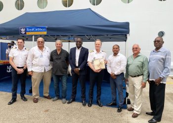 El capitán del Wonder of the Seas dice que St. Maarten es un destino portuario de primer nivel