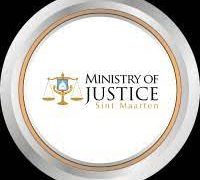 Tres inmigrantes fueron liberado y les ordenan salir de la isla