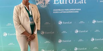 Heyliger-Marten inspirada y animada por las expresiones de apoyo en EUROLAT