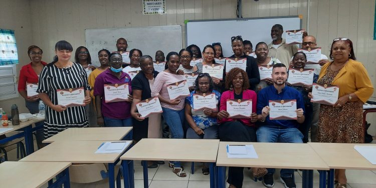 ZJCN, SMMC, SEHCF y Saba Cares unen esfuerzos durante seminario “Referencias Médicas” en Sint Eustatius