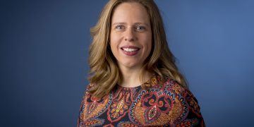 Ministra Carola Schouten visita Caribe Neerlandés