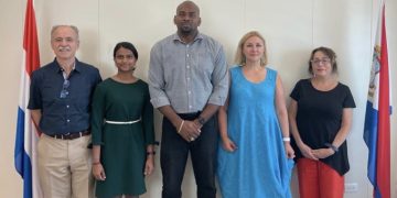 El banco mundial visita la isla para la primera semana de la misión con respecto al Proyecto de Salud Mental