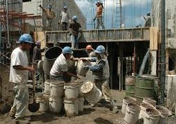 Las empresas de construcción, los constructores y los contratistas de excavación de zanjas deben estar preparados para activar los planes de preparación para tormentas