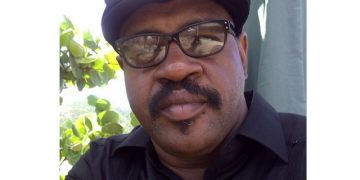 Wilson dice que la primera ministra Jacobs debe rendir cuentas por sus acciones ilegales.