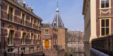 Aruba and Curaçao feel that they are being punished by The Hague