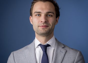 Secretario de Estado Van Ooijen: Cuidado de la salud y cuidado de los jóvenes Caribe Países Bajos debe ser comparables a los Países Bajos europeos