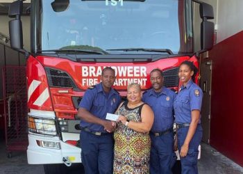 Fire Fighters Foundation donates close to two thousand dollars to Positive Foundation and Elektralyets Foundation