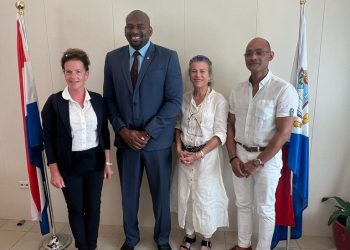 Ministro Ottley; Clínica para el cuidado del pie diabético abrirá pronto en Sint Maarten