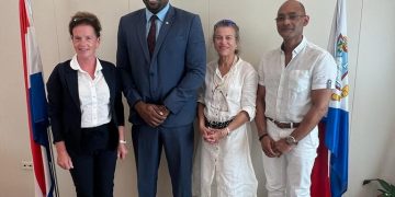 Ministro Ottley; Clínica para el cuidado del pie diabético abrirá pronto en Sint Maarten