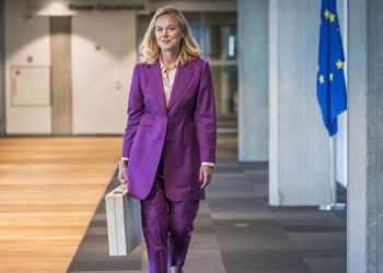 Finance Minister repeatedly facing violent threats on Twitter and Facebook