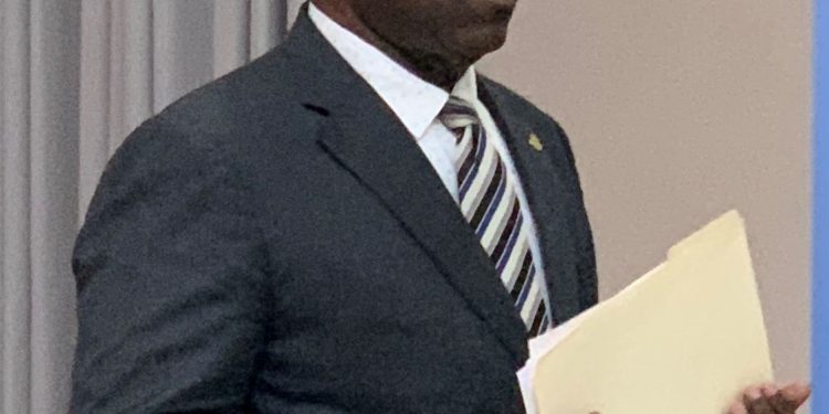 El Decreto Nacional sobre la Supervisión de la Obligatoria educación.