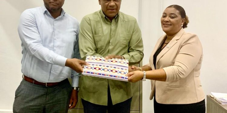 URSM realiza una serie de sesiones informativas con Candidatos