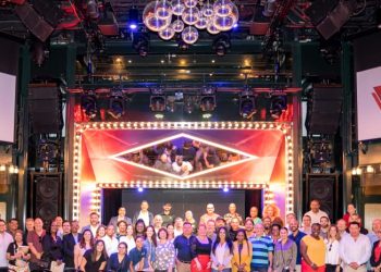 El Ministro Lambriex regresa de la conferencia FCCAA PAMAC Cruise Virgin Voyages