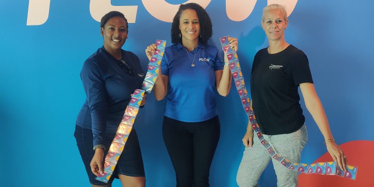 FLOW se asocia con Nature Foundation para patrocinar premios para la primera limpieza de playas de 2023