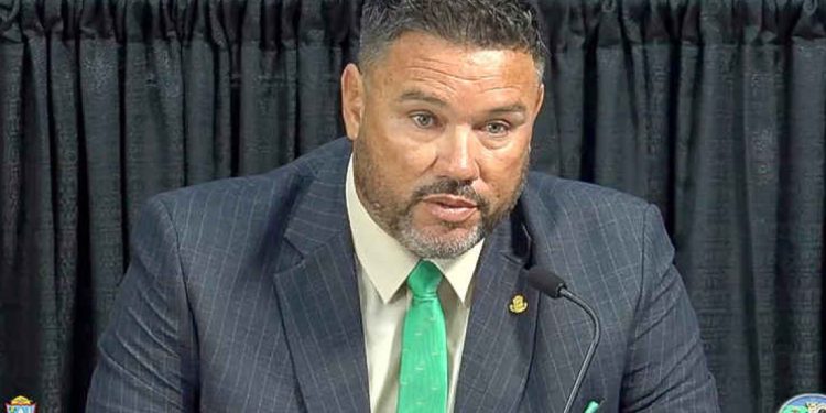 Leo Lambriex ha sido presentado como el nuevo ministro de TEATT