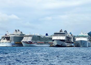 Destination dió la bienvenida a 30,349 pasajeros y tripulantes el martes. Arvia, Símbolo del Optimismo realiza Recalada Inaugural