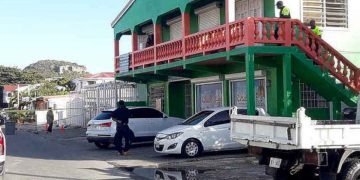 Dos sospechosos arrestados en muerte de disparos en Car Wash