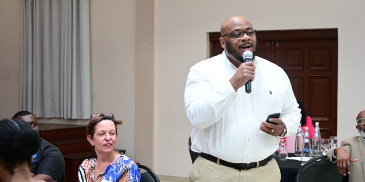 Más de 90 partes interesadas comparten sus ideas sobre el futuro de los desechos sólidos de Sint Maarten