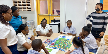 Juego de mesa de preparación para huracanes desarrollado