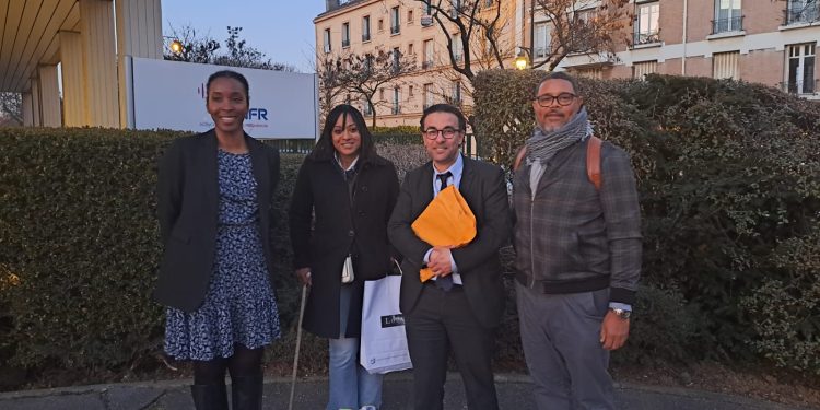 Acuerdo de coordinación de espectro revisado entre Sint Maarten y las islas vecinas