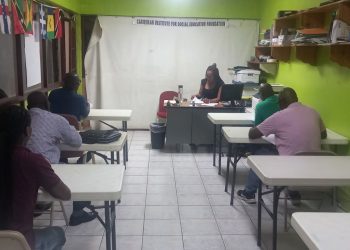 La Asociación Haitiana de St. Maarten (Hasma) lanza clases de inglés y computación para empoderar a la comunidad haitiana en St. Maarten