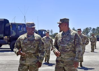 Los soldados se preparan para la temporada de huracanes