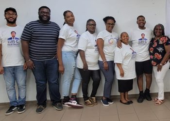 Luis Hurtault lanza candidatura con rotundo apoyo comunitario