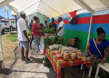 Un mercado de artesanía y granjeros lanzado en philipsburg