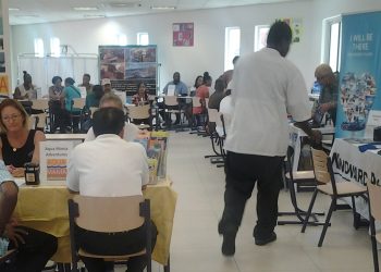 Feria de empleo de SHTA incluida en el evento de enlace de innovaciones, iniciativas e industrias de St Maarten (SMILE)