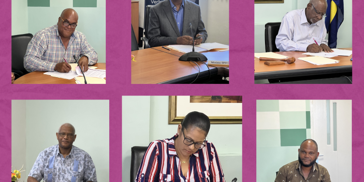 Partes de CGOA Curaçao firman dos convenios