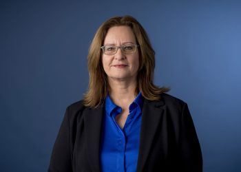 La Secretaria de Estado de Finanzas, Aukje de Vries, visita Aruba, Bonaire, Curazao y St. Maarten