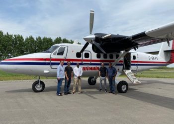 Presentamos la próxima generación: el avión DHC-300 con cabina de cristal Garmin 950