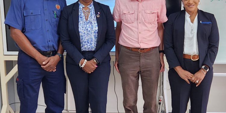 BTP organiza una exitosa sesión de información para el EOC en radio de alta frecuencia (HF) como una opción alternativa confiable