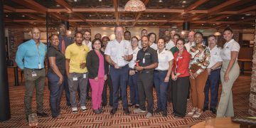 Carnival Mardi Gras hace escala inaugural en puerto con más de 8,100 invitados y tripulación