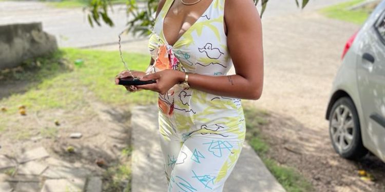 Essence and Mind organiza un exitoso desayuno para recaudar fondos para Miss Tasyanna Clifton, quien representará a St. Maarten en el próximo certamen Miss Caribbean Culture Queen en Nevis.