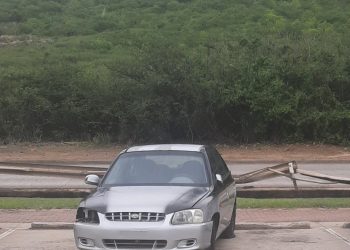 La policía de Sint Maarten hace un llamamiento para la cooperación en la preservación del estacionamiento del complejo deportivo Raoul Illidge