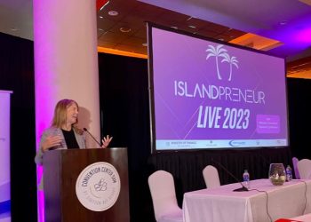 El consulado de EE. UU. promueve la prosperidad económica en la región al apoyar a Islandpreneur Live en Sint Maarten