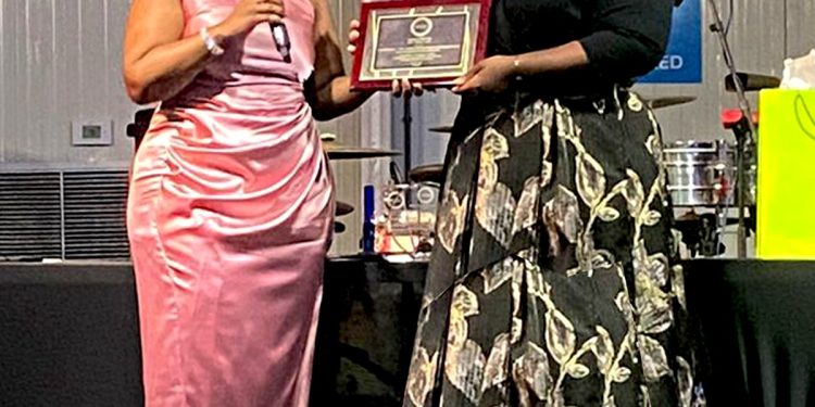 Justice HR gana la agencia del año en el segundo baile anual de justicia