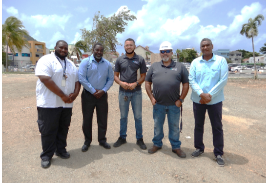 Entrega formal de la superficie despejada: antiguo edificio gubernamental después de la demolición: un hito significativo logrado