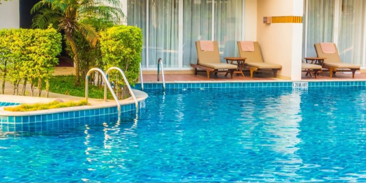 ACTUALIZACION: Encuentran niña inconsciente en la piscina de Maho