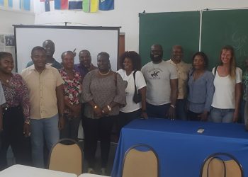 El proyecto piloto del mercado de agricultores y artesanías de Fabio Doralice cobra impulso y se muestra prometedor