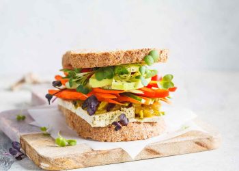 El CPS les recuerda a los padres y tutores que preparen bocadillos escolares saludables para los niños durante el año escolar 2023-2024